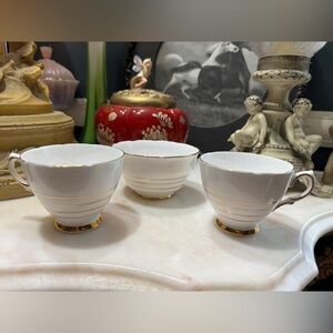 Vintage Royal Malvern Set of 2 Tea Cups & Open Sugar Bowl